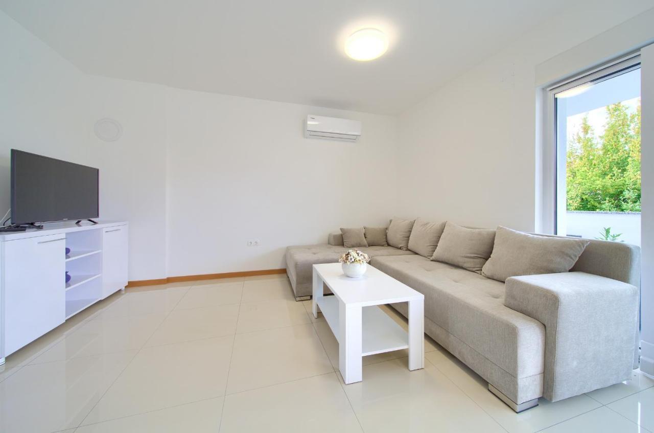 Adria House Villa Sveti Anton  Buitenkant foto